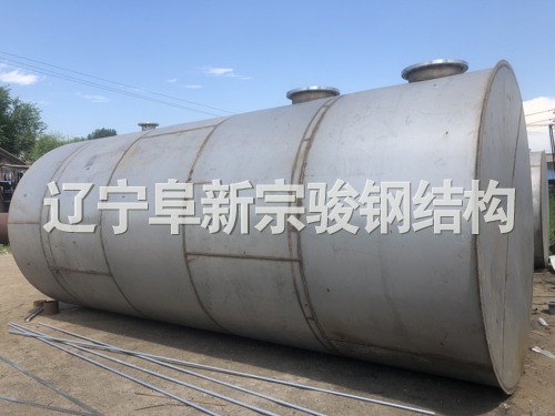 臥式白鋼儲罐，大型防腐化工儲罐